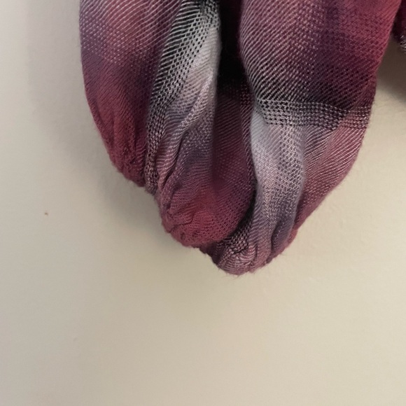 Cloth and Stone‎ Anthropologie Red Glacier Balloon Sleeve Top Size Medium EUC - Picture 7 of 7